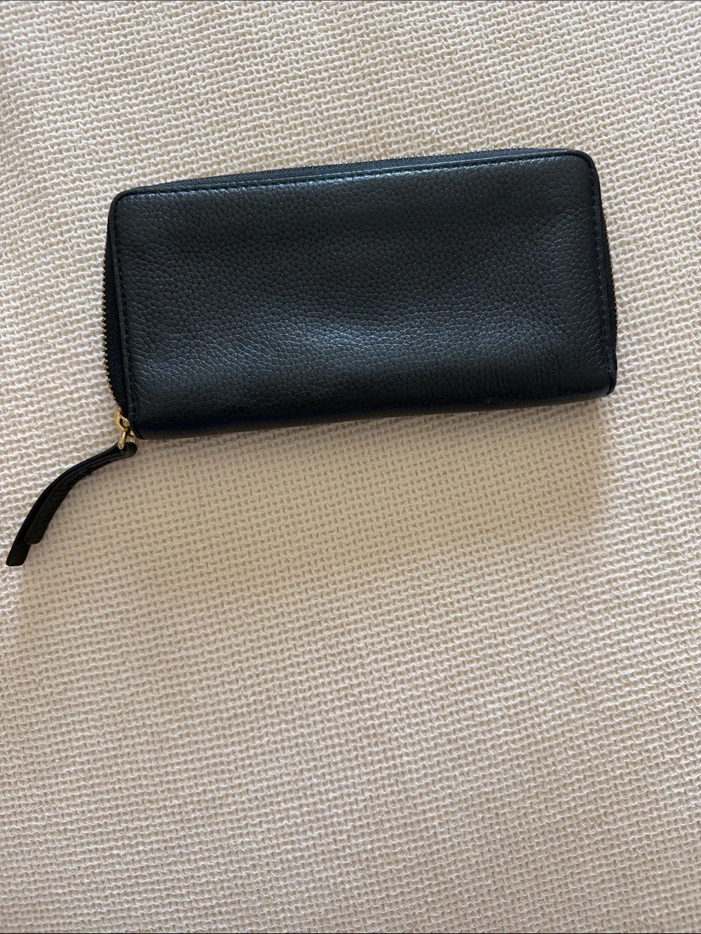 Marc Jacobs Black Pebbled Leather Zip Wallet with Front Snap